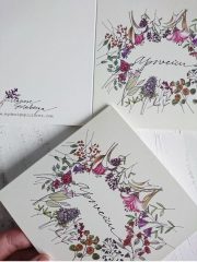 Atverama apsveikuma kartīte ar ziediem un uzrakstu "Apsveicu", 13x13cm