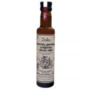 Doles etiķi, dienvidu garšaugu uzlējums ābolu etiķī