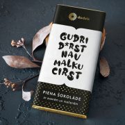 Piena šokolāde, dadzis, 90g, ar avenēm un mellenēm, Gudri dirst nav malku cirst