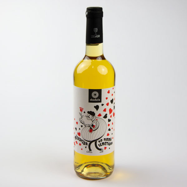 Cidoniju pussaldais vīns, 11%, 750ml, dadzis, Mīlestība no pirmā iemetiena Cidoniju pussaldais vīns, 11%, 750ml, dadzis, Mīlestība no pirmā iemetiena