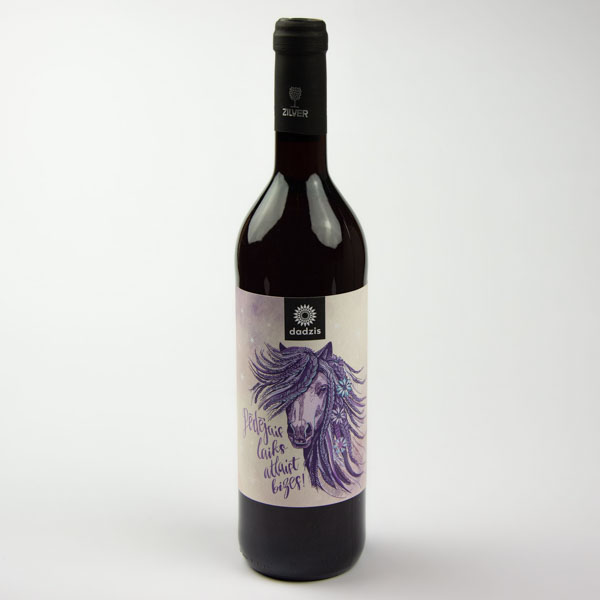 Upeņu pussaldais vīns, 12%, 750ml, dadzis, Zirgs, Pēdējais laiks Upeņu pussaldais vīns, 12%, 750ml, dadzis, Zirgs, Pēdējais laiks